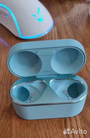 Беспроводные наушники beoplay