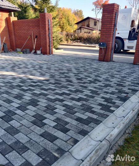 Укладка тротуарной плитки