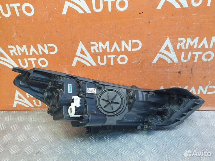 Фара левая Hyundai Tucson 3 2015-2018