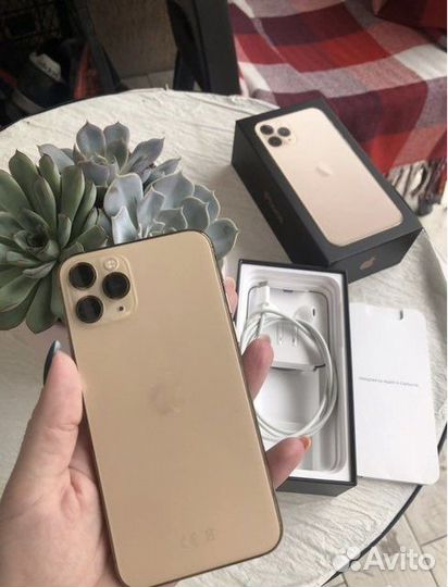 iPhone 11 Pro Max, 64 ГБ