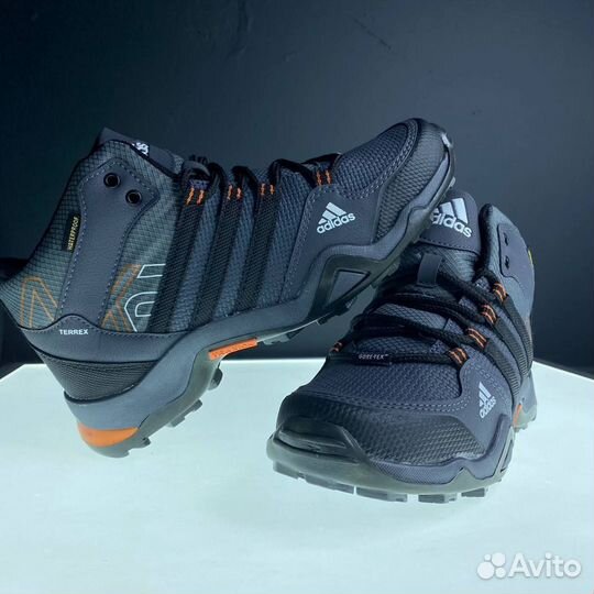 Adidas Terrex 040