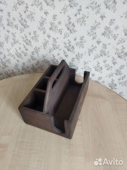 Салфетница деревянная из дуба с ручкой