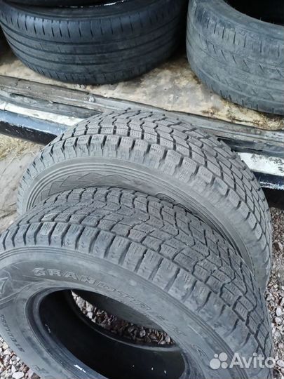 Yokohama A300 225/80 R15 и 225/80 R15