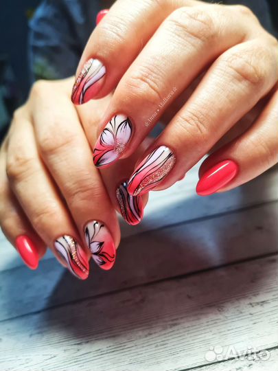 Маникюр/педикюр