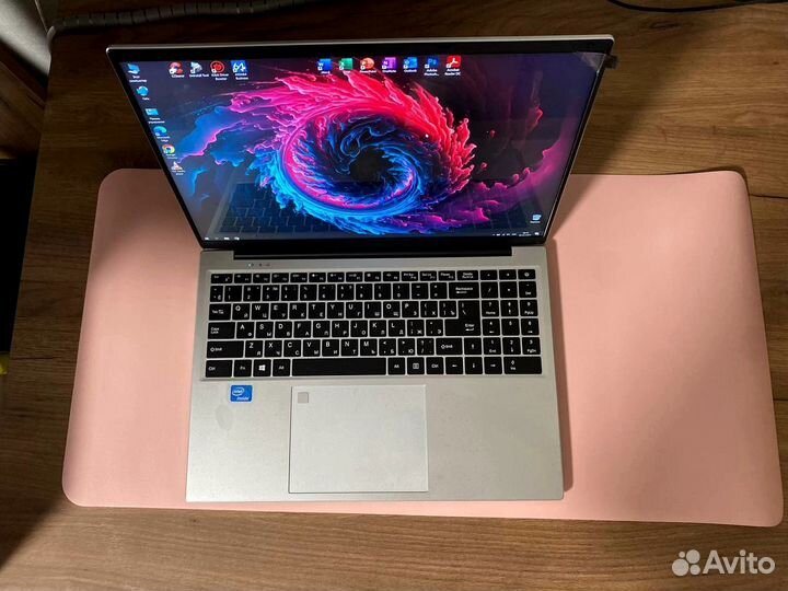 Ноутбук 2К 60 Гц 2560x1600 12GB-256GB 16.2