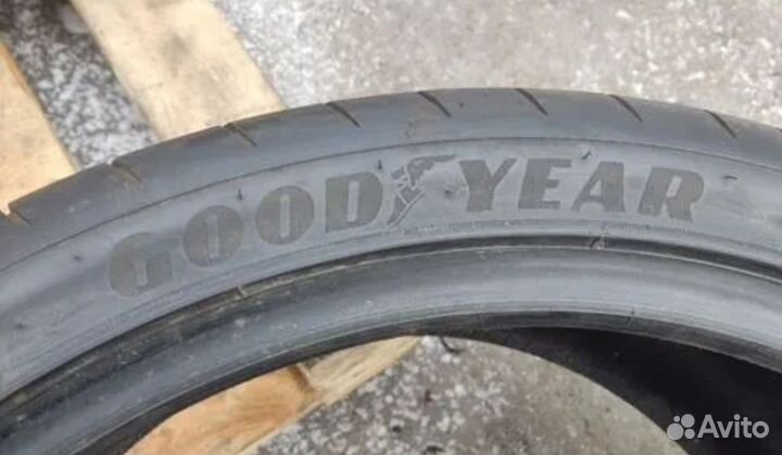 Goodyear Eagle F1 Asymmetric 3 305/30 R21 104Y