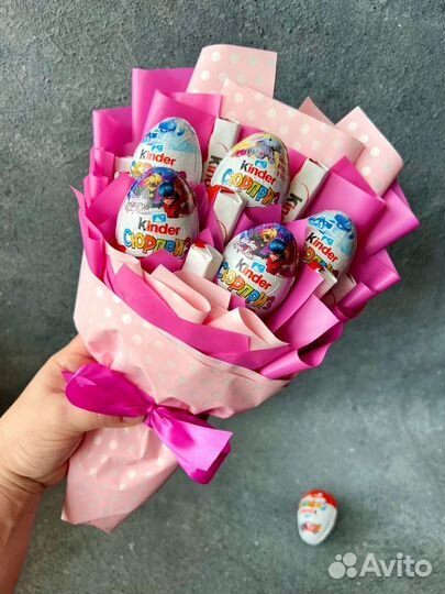 Сладкий букет из шоколадок