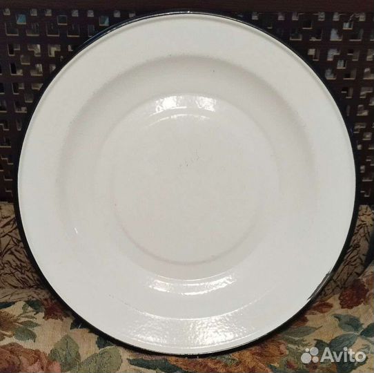 Блюдо металлическое эмалированное