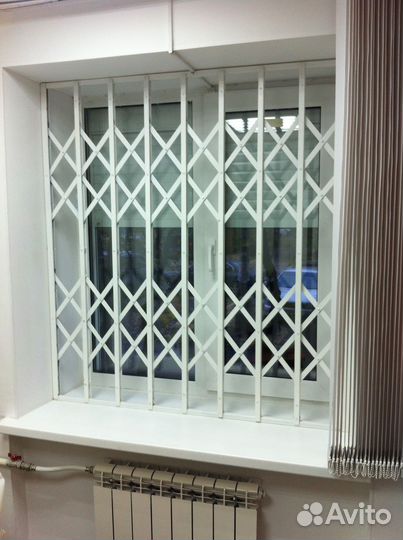 Раздвижные/Металлические решетки