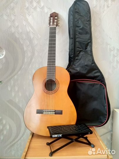 Гитара акустическая yamaxa C40