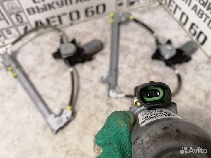 Стеклоподъемник электр. задний для Renault Scenic