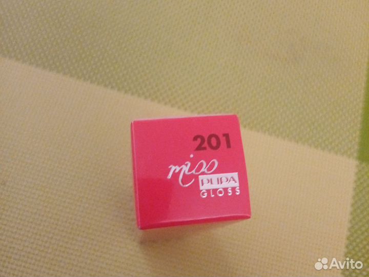 Блеск для губ pupa