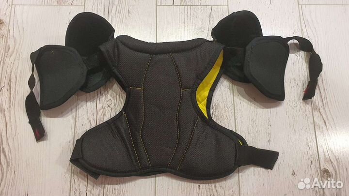 Нагрудник хоккейный детский CCM