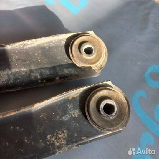 Рычаг подвески нижний задний Cadillac Escalade 4