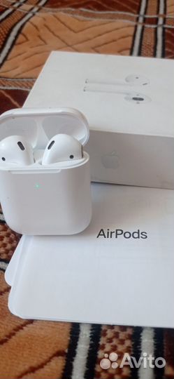 Apple airpods