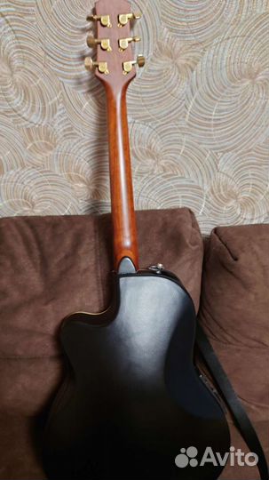 Электроакустическая гитара Phil