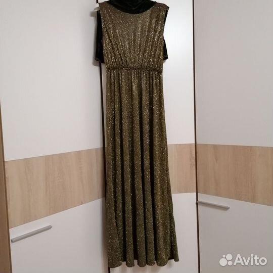 Нарядное женское новое платье 44-46 размер