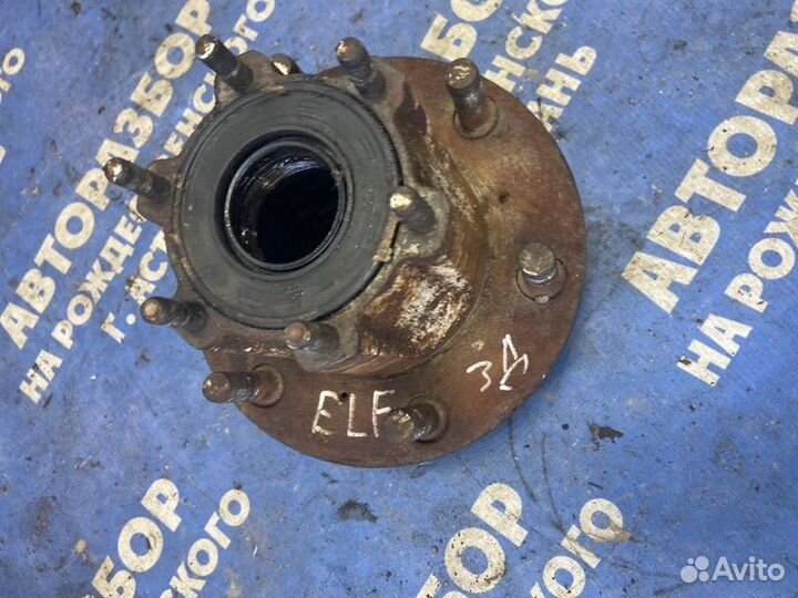 Задняя ступица. Isuzu Elf грузовой 4BE1 1996