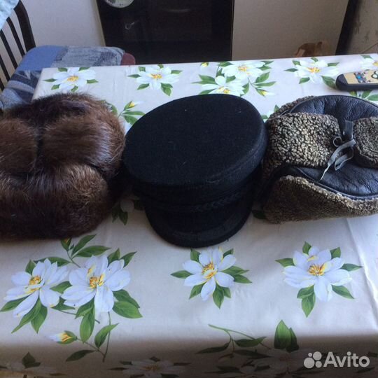 Меховая мужская шапка