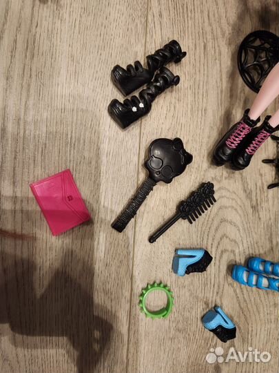 Куклы monster high и мебель