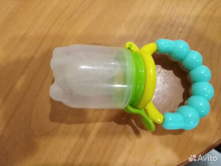 Бутылочки и молокоотсос Avent(можно отдельно)