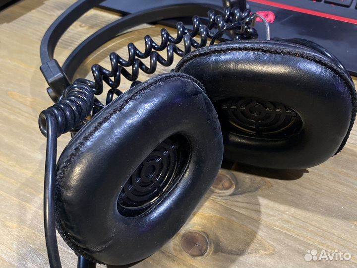 Винтажные наушники Akai