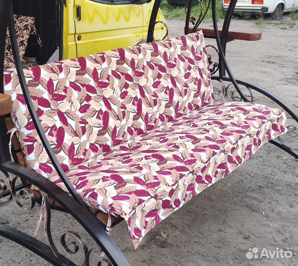 Качель с мягким сиденьем в наличии