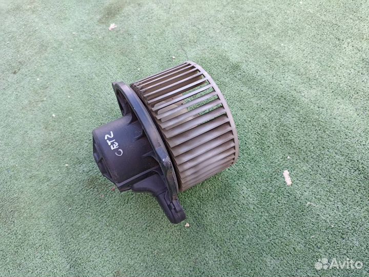 Моторчик отопителя Hyundai Getz 1.3 2003