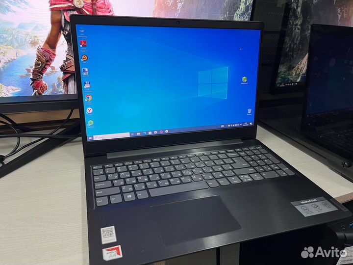 Ноутбук Lenovo. на AMD A4-9125/8гб/ssd 128gb