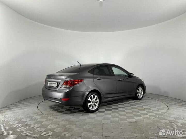 Hyundai Solaris 1.6 AT, 2013, 182 094 км