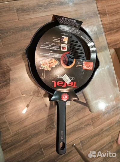 Сковорода Tefal гриль, 26 см диагональ, новая