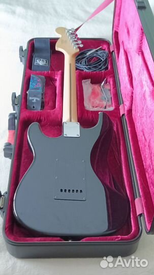 Squier Standard Mirror Strat