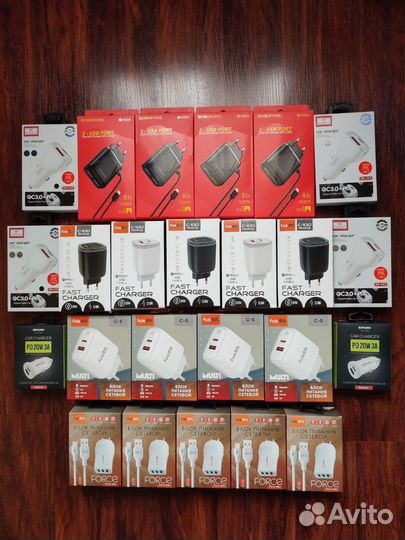 Кабель для зарядки Lightning / Micro USB / Type-C