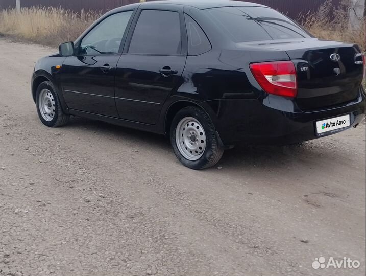 LADA Granta 1.6 МТ, 2013, 168 000 км