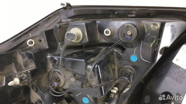 Задняя левая фара Chevrolet Volt Left 23413608