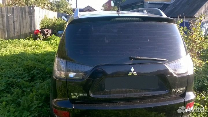 Mitsubishi Outlander 2.0 МТ, 2011, битый, 116 000 км