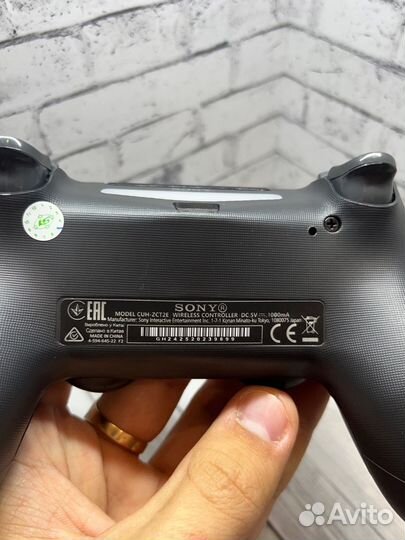 Джойстик ps4