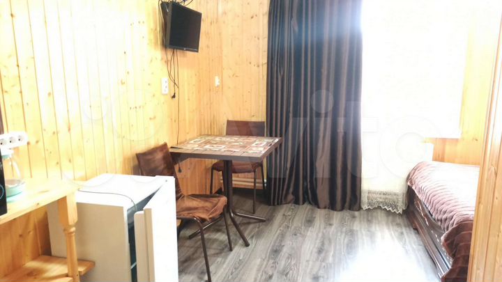 Комната 12 м² в 4-к., 2/2 эт.