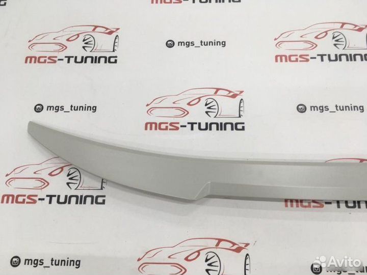 Спойлер M4 Style BMW 5 G30 (Тайвань)