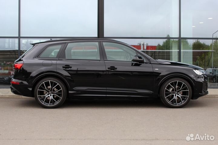 Audi Q7 3.0 AT, 2023, 50 км