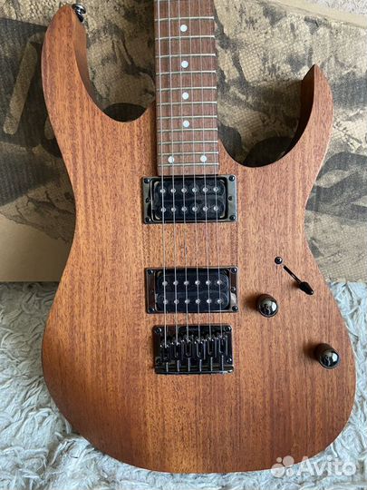 Электро гитара Ibanez rg421 -Mol