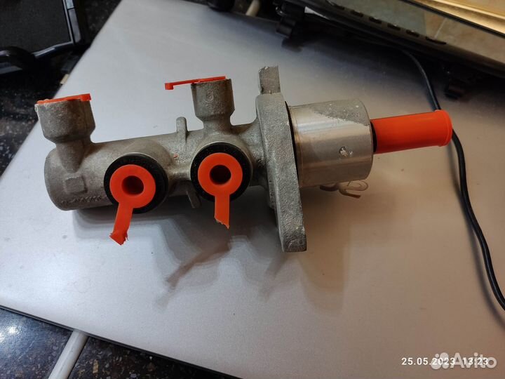 Главный тормозной цилиндр priora