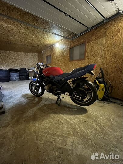 Suzuki bandit 400