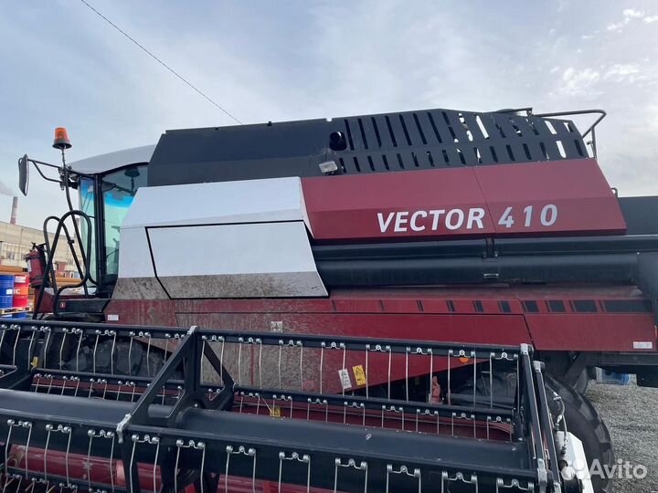 Комбайн Ростсельмаш Vector 410, 2023