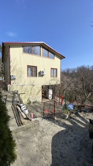 Дом 140 м² на участке 6 сот.