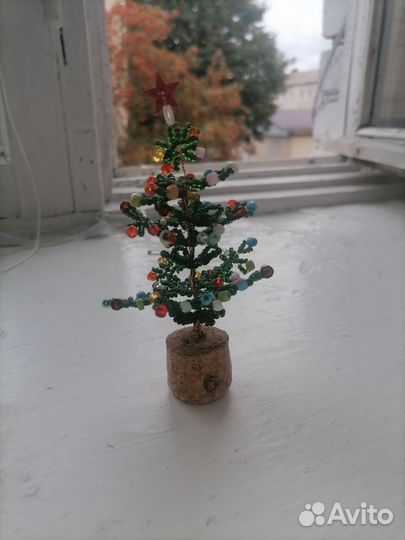 Елка из бисера