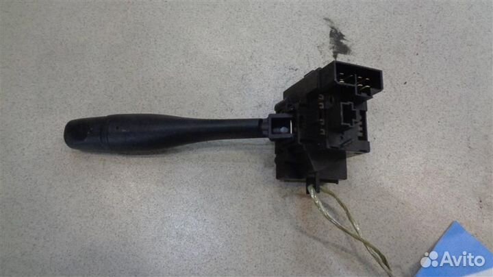 Переключатель стеклоочистителей Nissan Primera P1