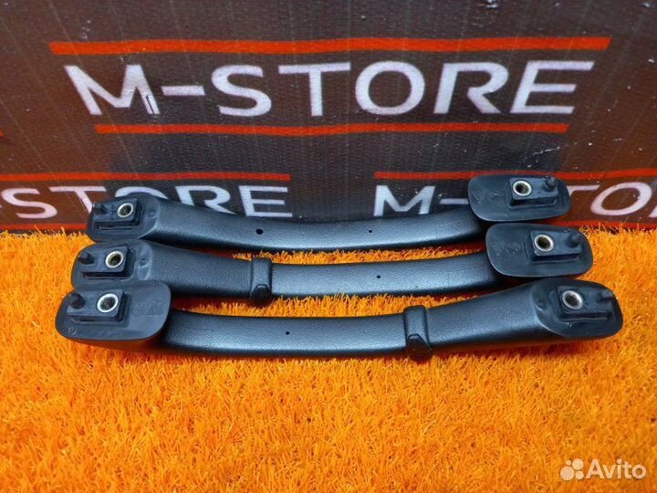 Ручка потолка Mercedes-Benz C-Class W202 111.941