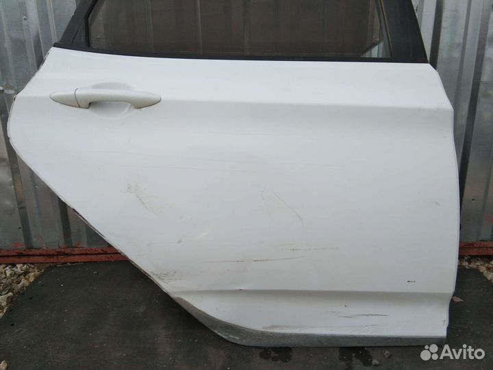 Дверь задняя правая Хендай Солярис седан