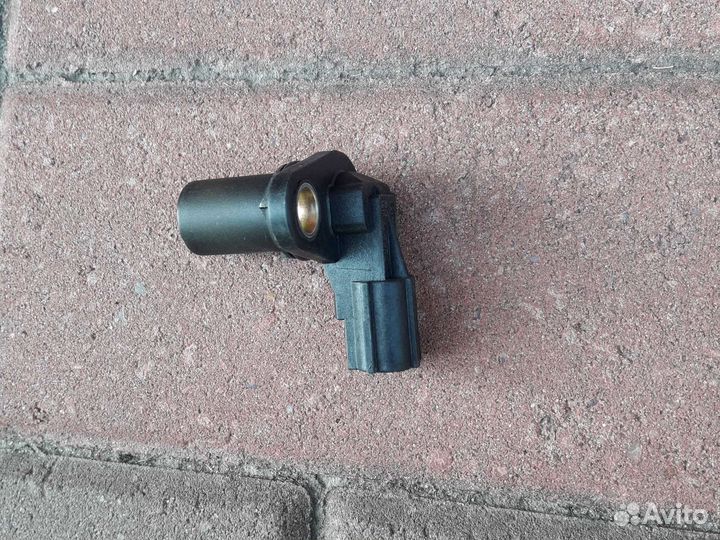 Датчик распредвала Ford focus 2 1.8